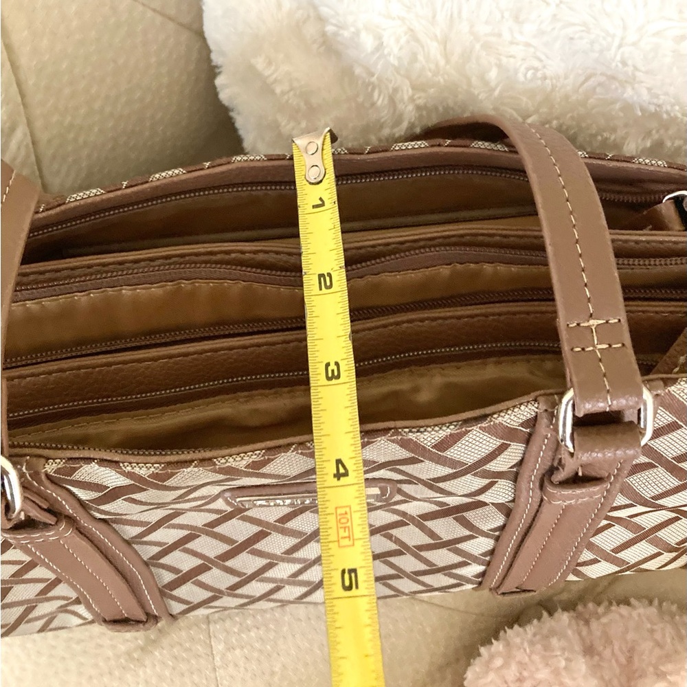 Lattice Pattern Purse - Picture 8 of 10